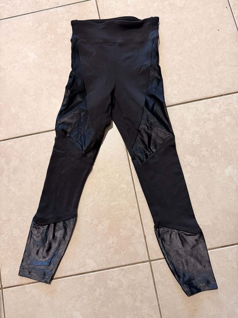 Koral Forge Blackout High Rise Shiny Contrast Leggings - Black XS